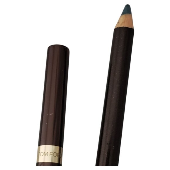 Laura Mercier Instant Ink 24-Hour Brush Eyeliner-Black - Picture 2 of 3